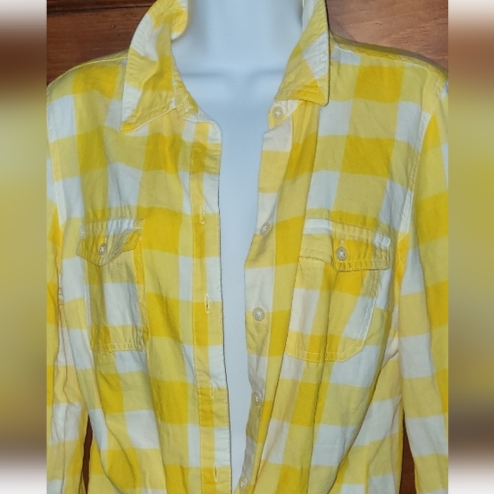 Old Navy Yellow plaid  flannel button up shirt